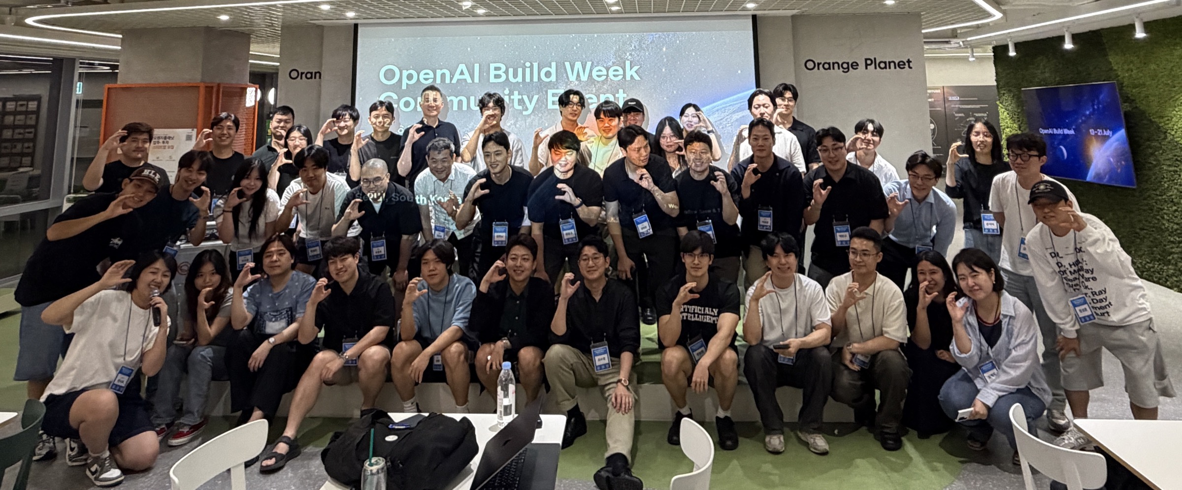 Workflow Show & Tell participants together in Seoul